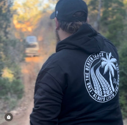 Tracks Pullover