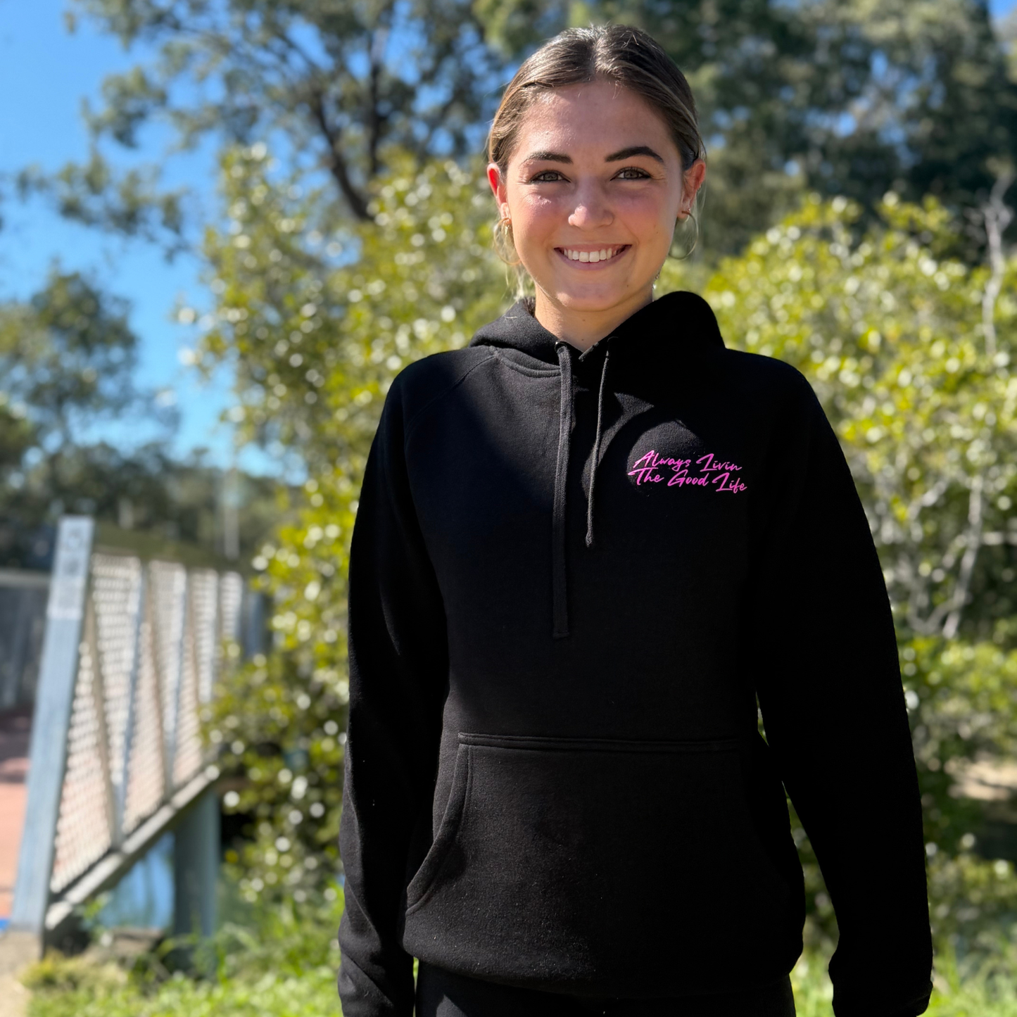 Vision Pullover BLACK/PINK | Premium Comfort & Everyday Style